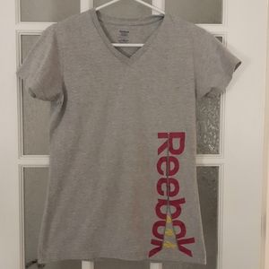 🇨🇦***Reebok  Grey T-Shirt / Made in Canada